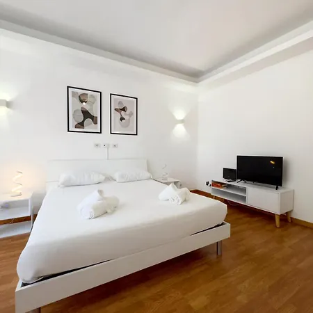 Apartman Golden Essence - Terrace & Metro